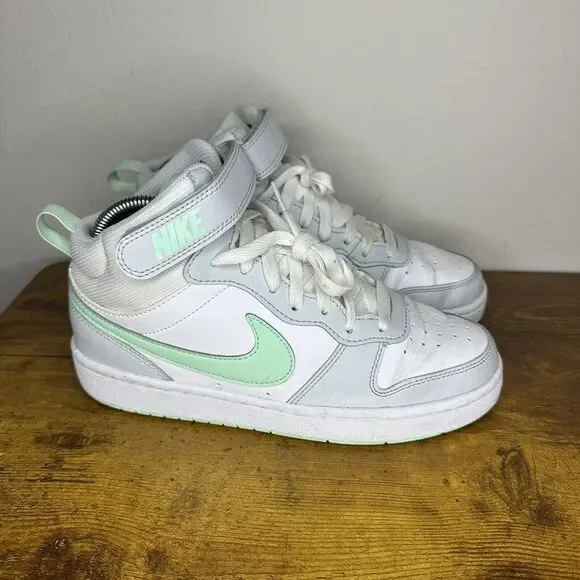 Nike Court Borough 2 High Top Sneaker Pure Platinum Mint Size 6Y Shoe CD7782-011 - Picture 1 of 6